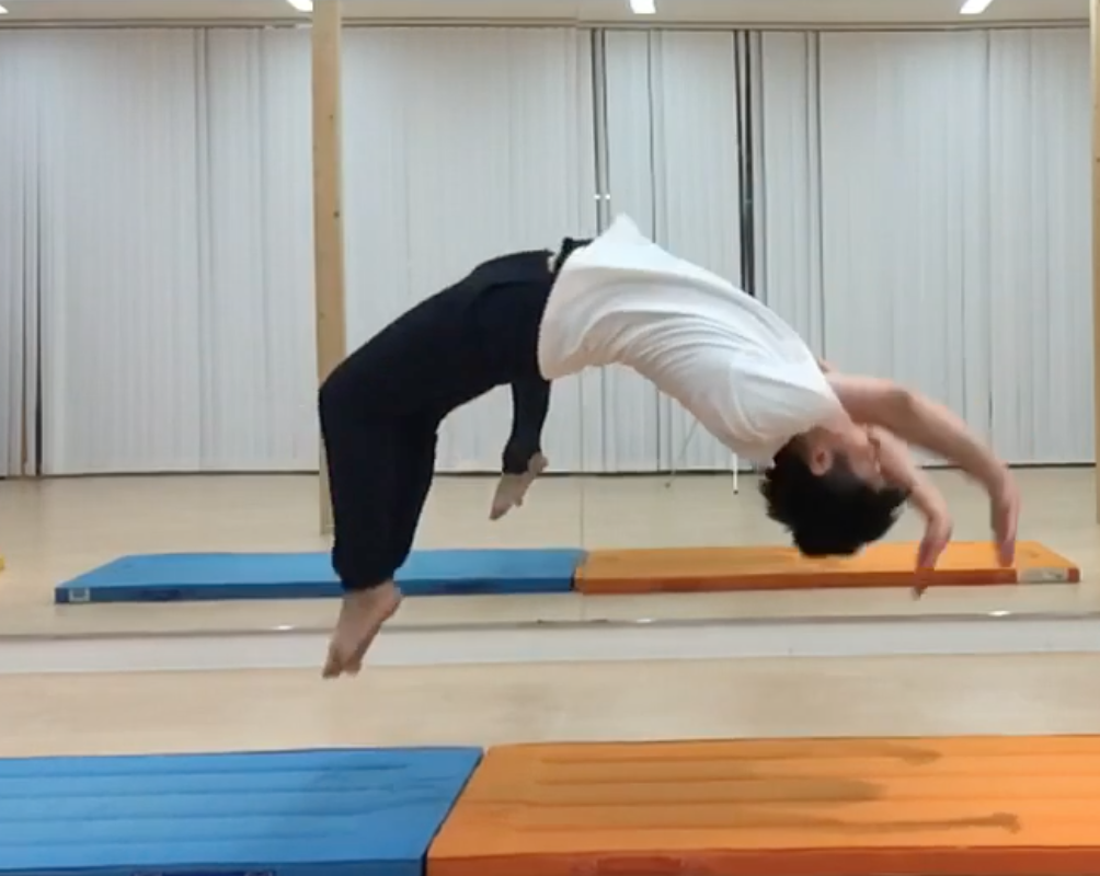 back handspring